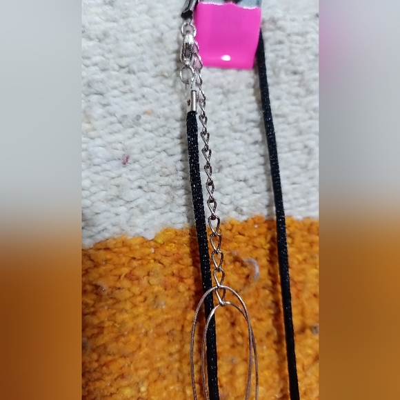 Necklace/earrings - Picture 4 of 7